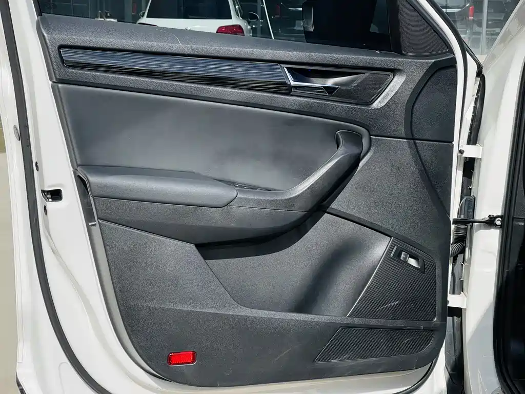 Skoda Kodiaq 2021 — фото 4