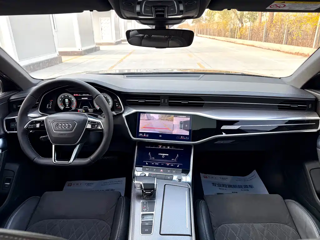 Audi A6L 2021 — фото 24