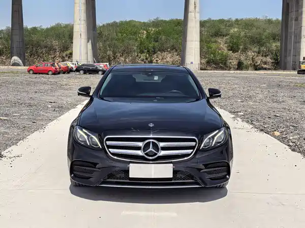 Mercedes-Benz E-Class 2019