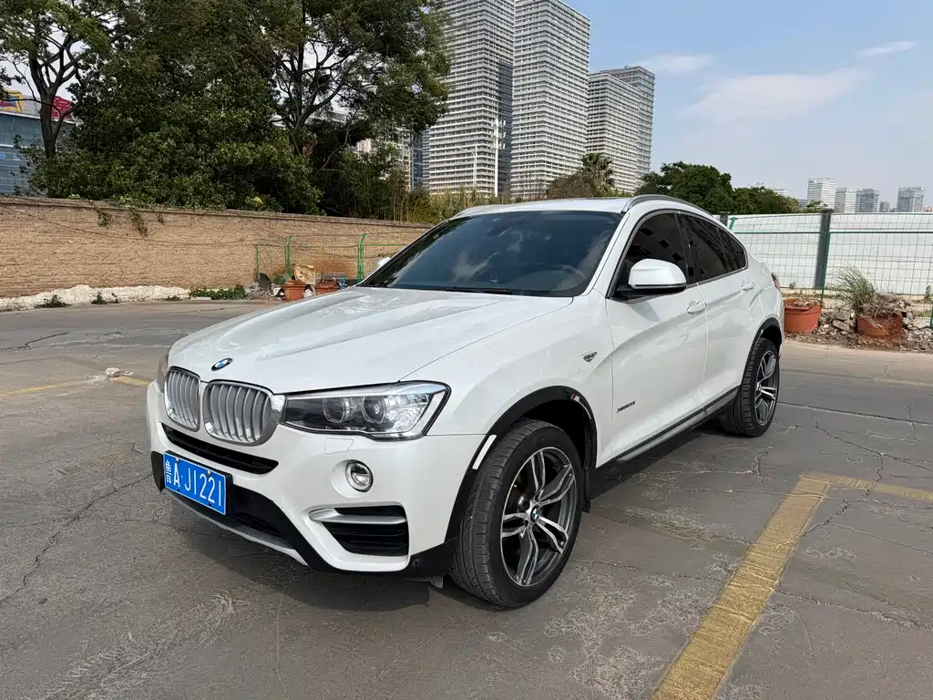 BMW X4 2015 — фото 1