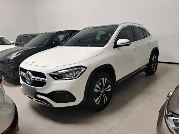 Mercedes-Benz GLA 2022