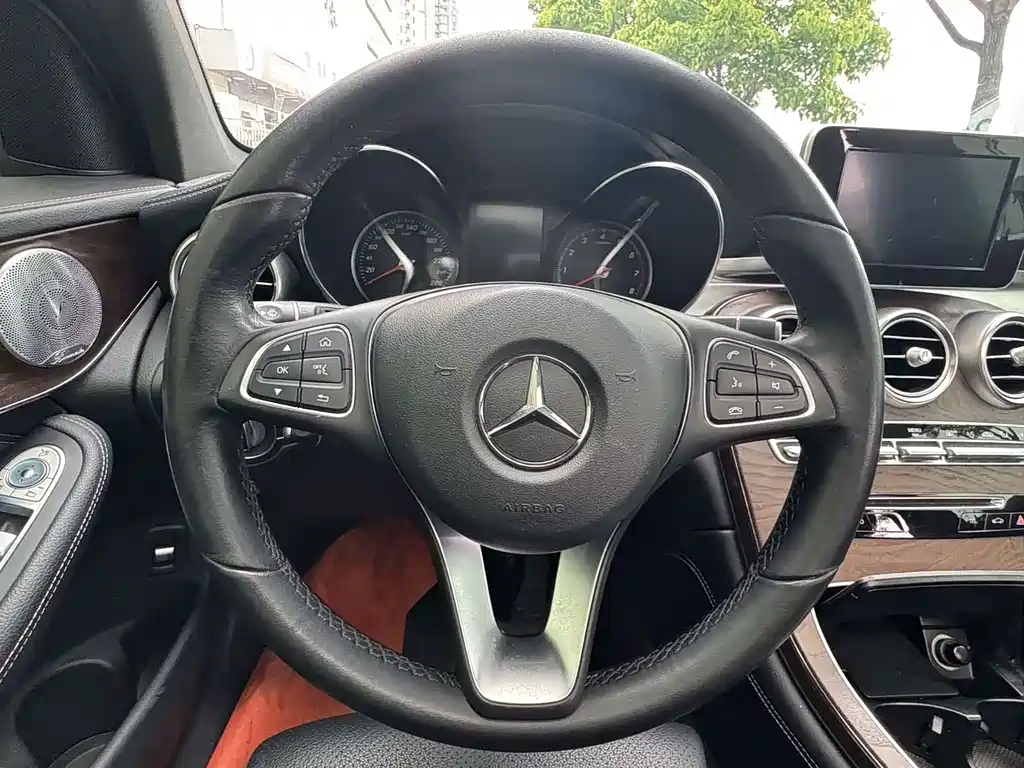 Mercedes-Benz GLC 2017