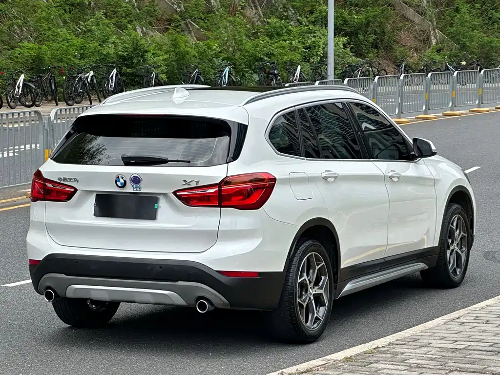 BMW X1 2018 — фото 6