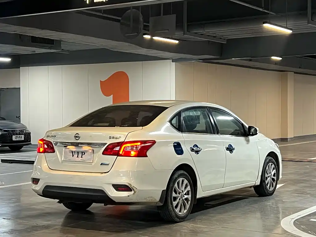 Nissan Sylphy 2018 — фото 9