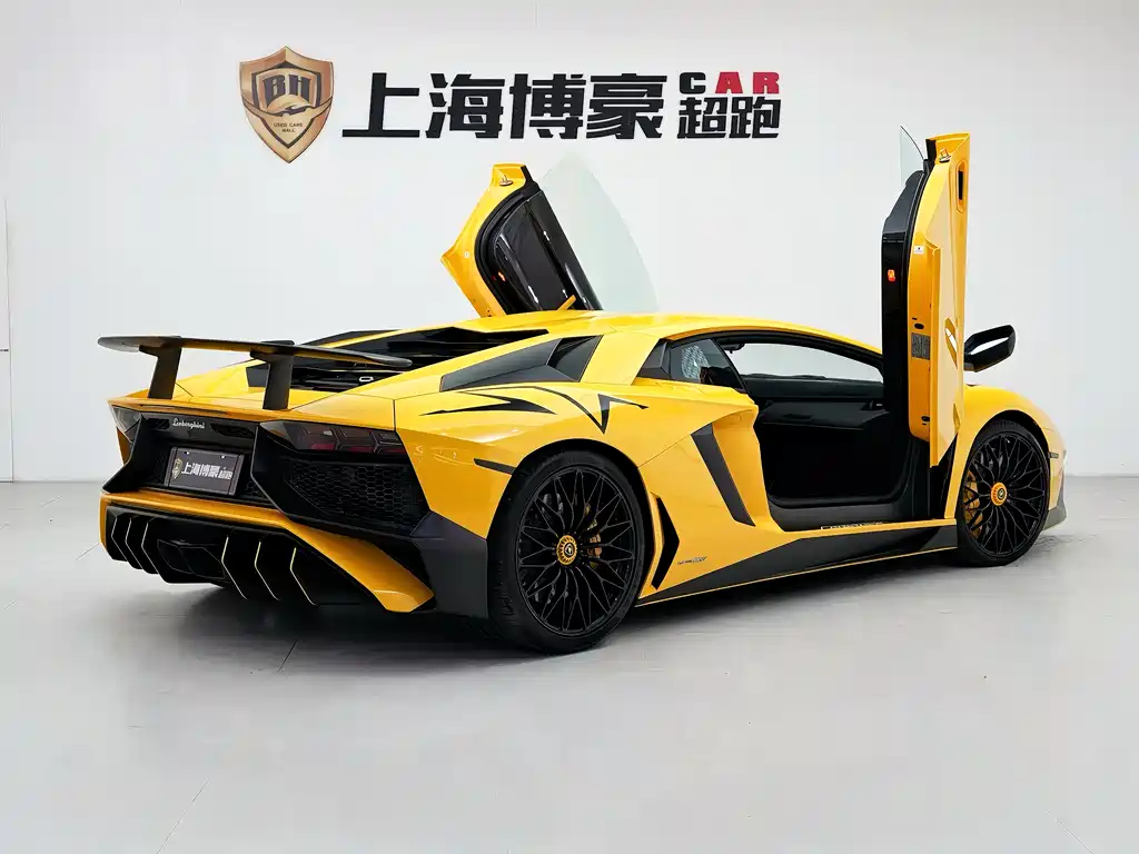 Lamborghini Aventador 2016 — фото 2