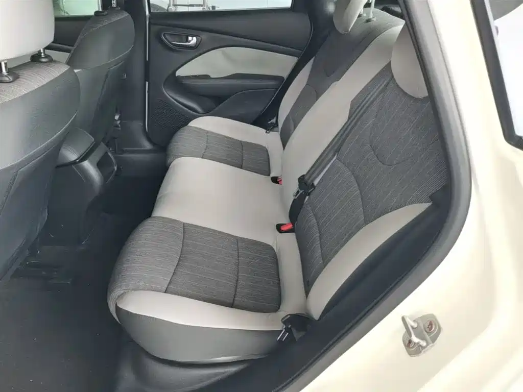 Fiat Viaggio 2015 — фото 17