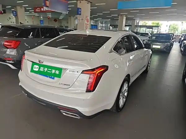 Cadillac CT5 2023
