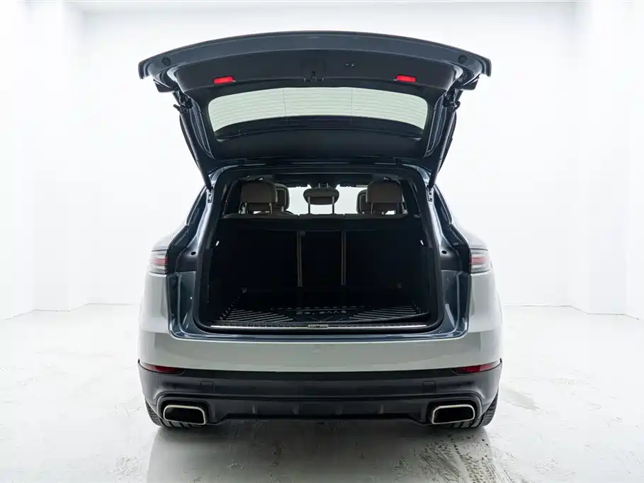 Porsche Cayenne 2018 — фото 9