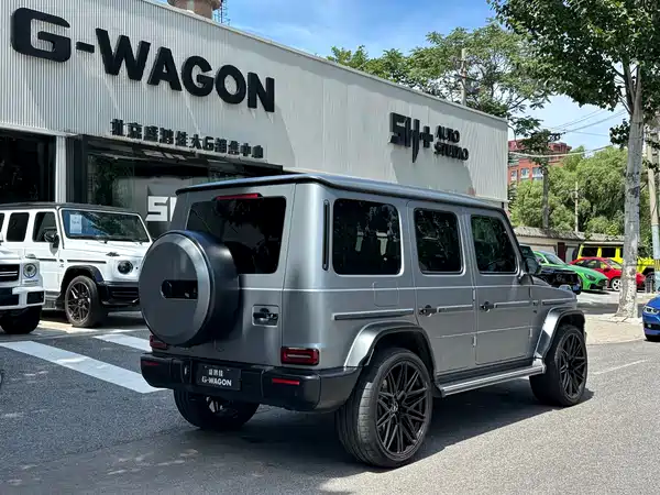 Mercedes-Benz G-Class 2024