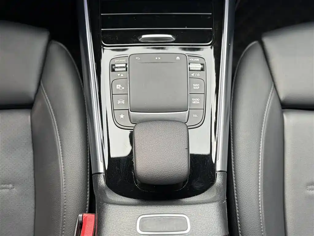 Mercedes-Benz GLA 2022 — фото 30