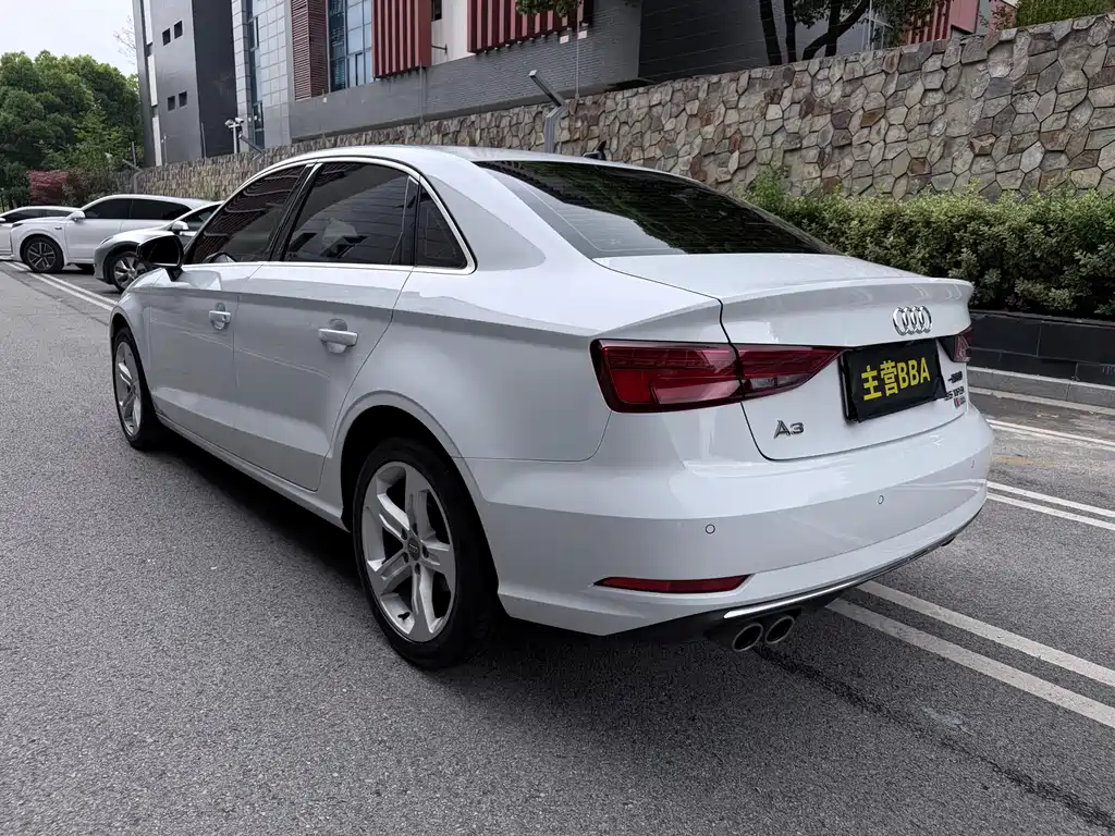 Audi A3 2020 — фото 22