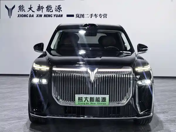 Voyah Taishan 2025