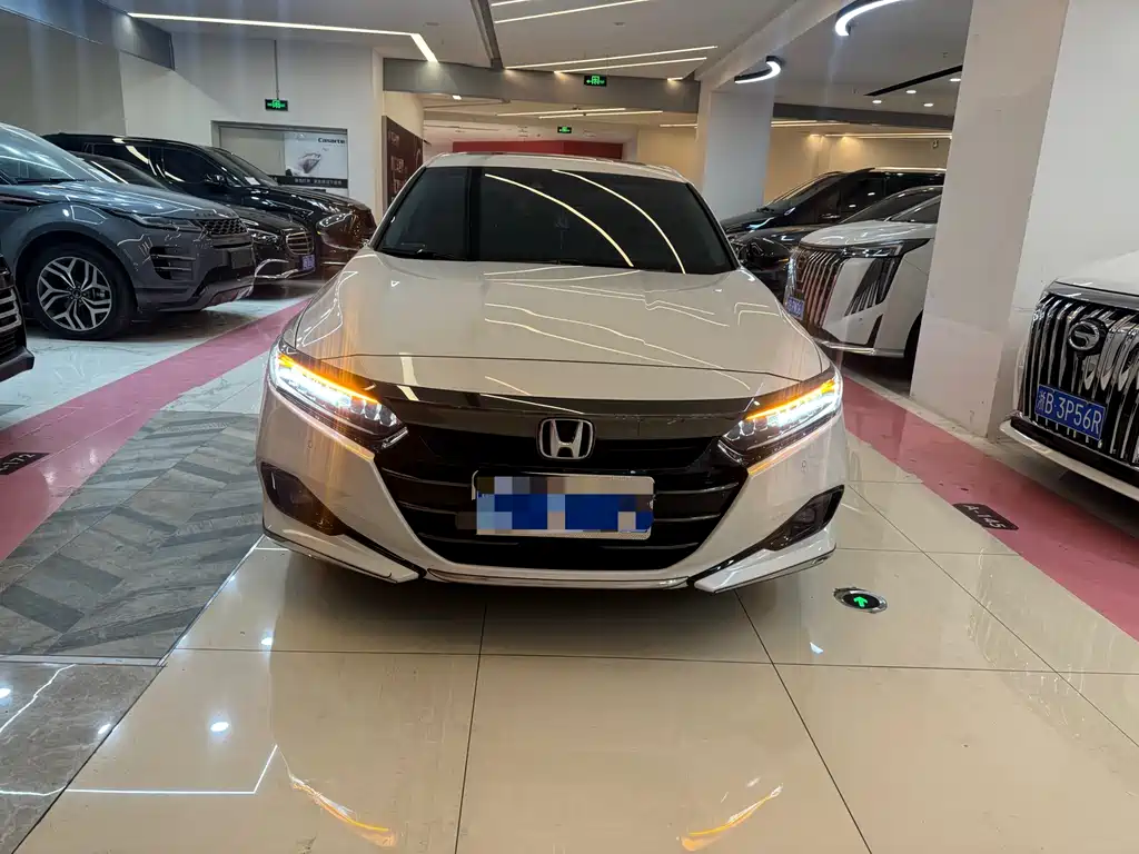 Honda Accord 2022 — фото 2