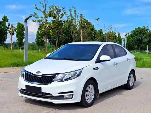 Kia K2 2015