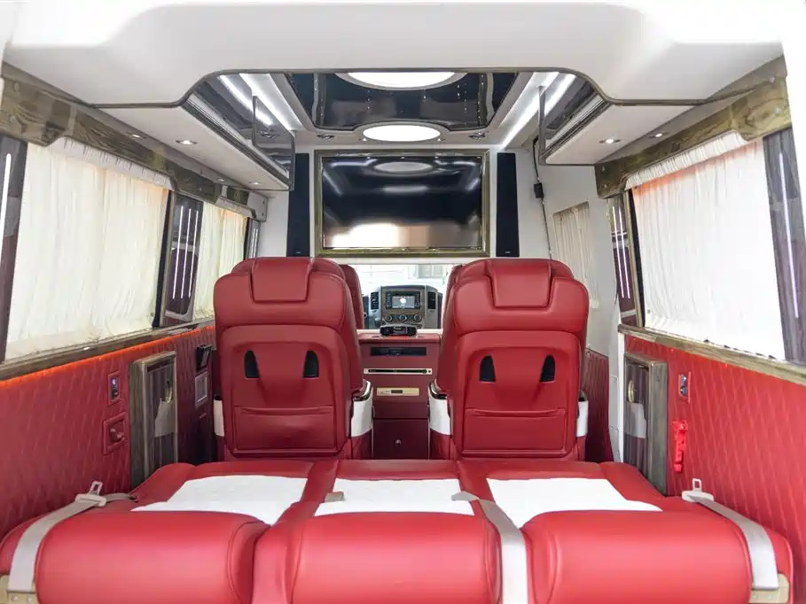 Mercedes-Benz Sprinter 2015 — фото 20