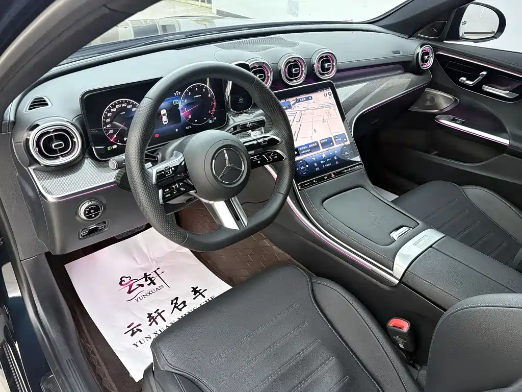 Mercedes-Benz C-Class 2024 — фото 6