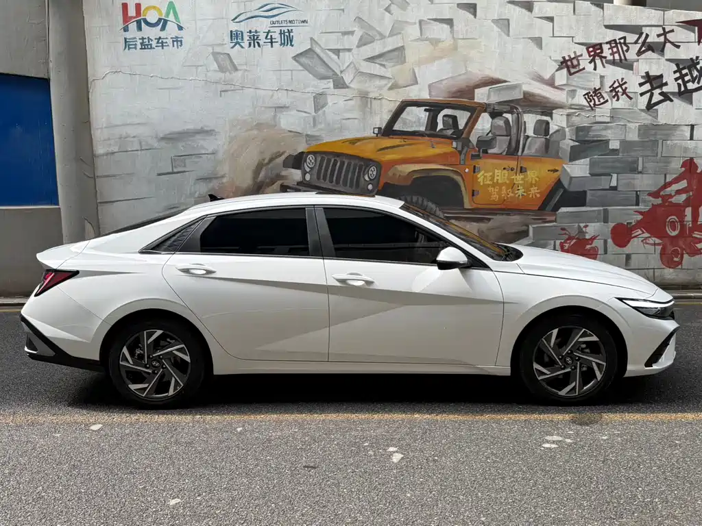 Hyundai Elantra 2026