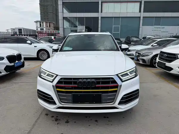 Audi Q5L 2018