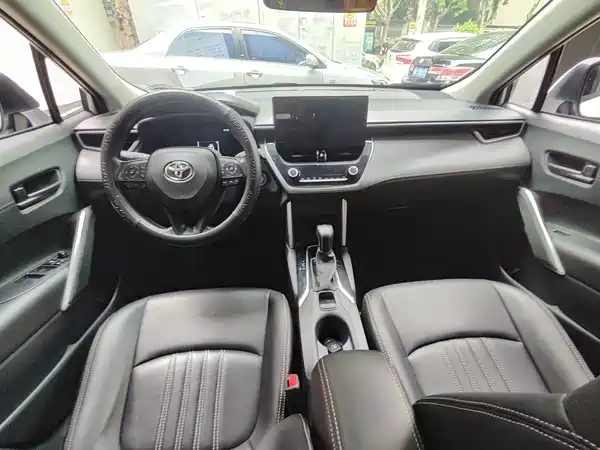 Toyota Corolla Cross 2024