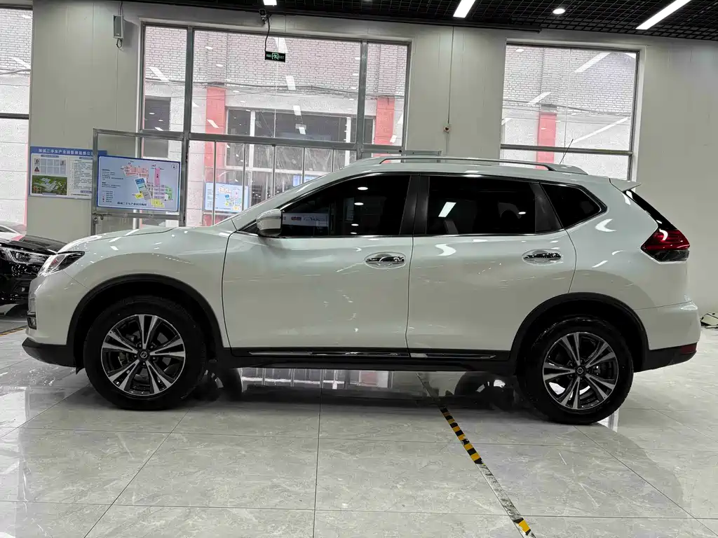Nissan X-Trail 2022 — фото 4