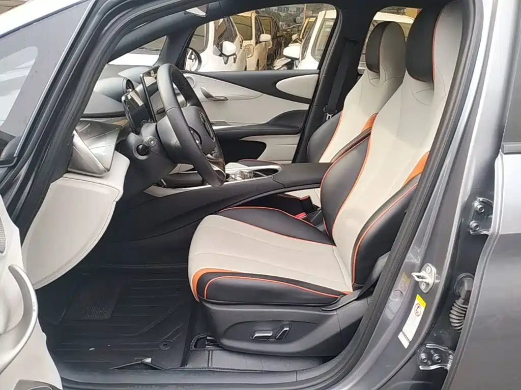 BYD Dolphin 2022 — фото 15