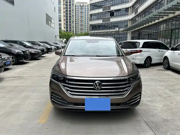 Volkswagen Viloran 2020