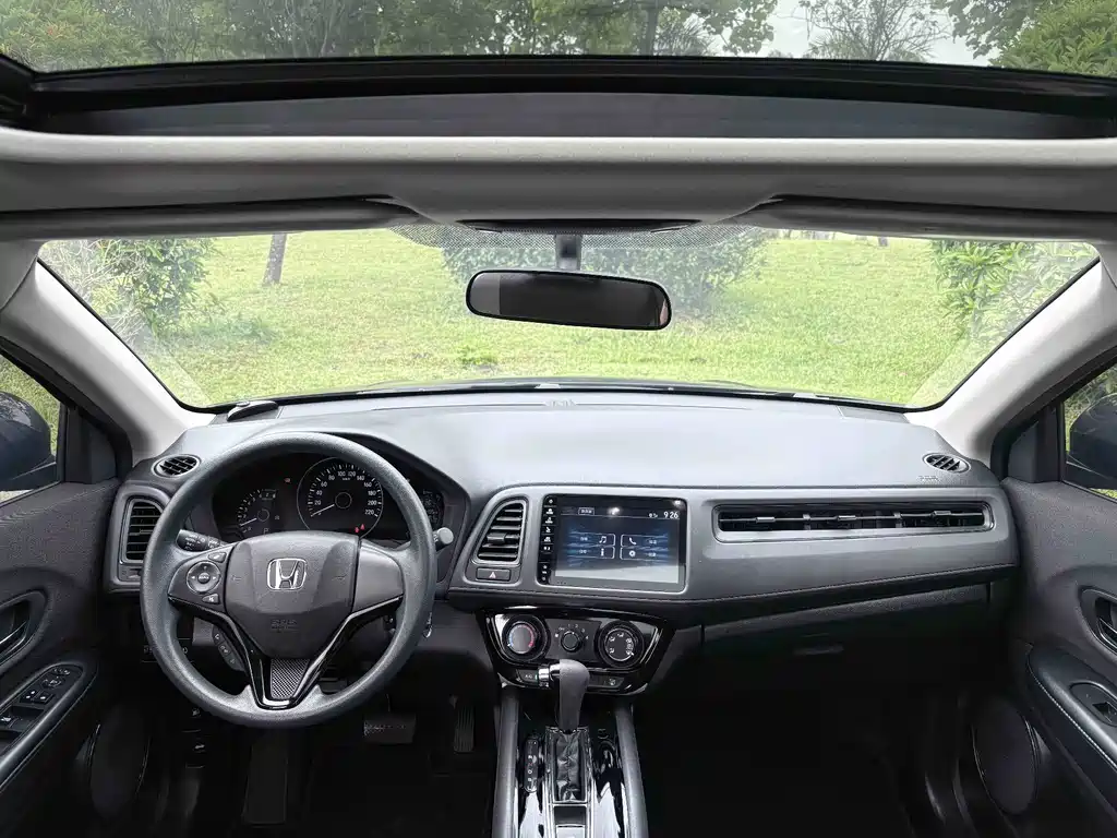Honda Vezel 2021 — фото 17