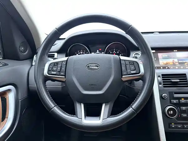 Land Rover Discovery Sport 2017