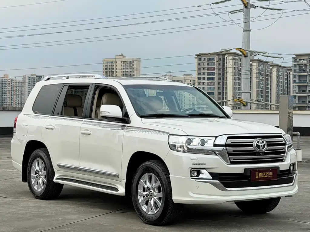Toyota Land Cruiser 2019 — фото 2