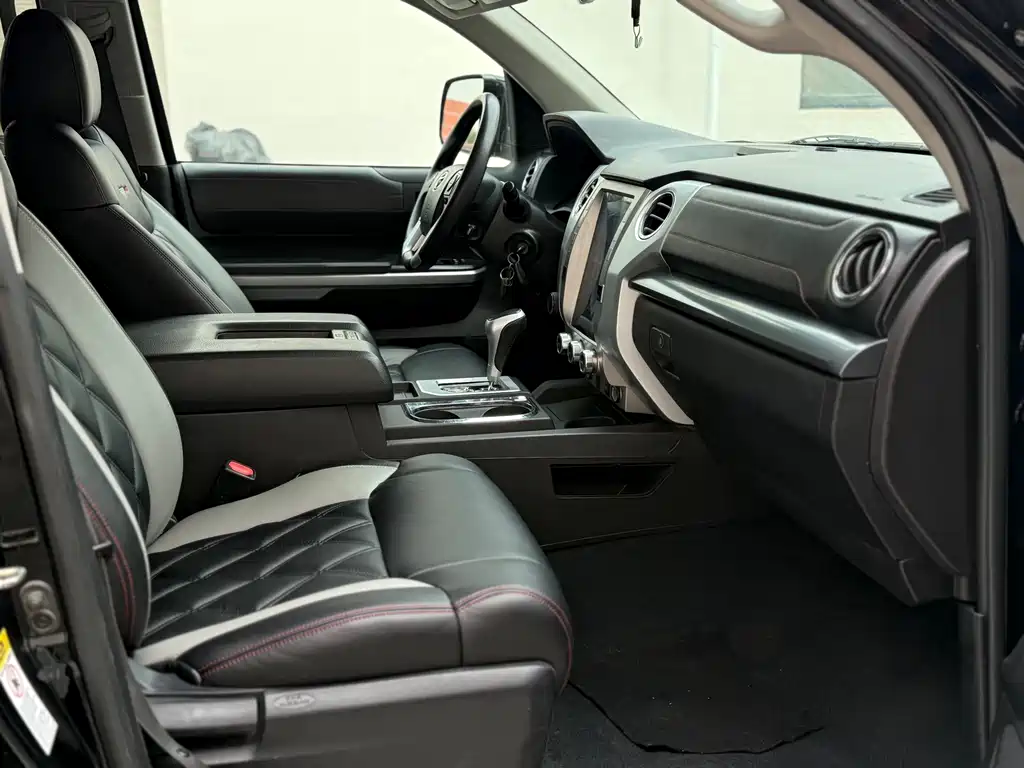 Toyota Tantu 2015 — фото 15