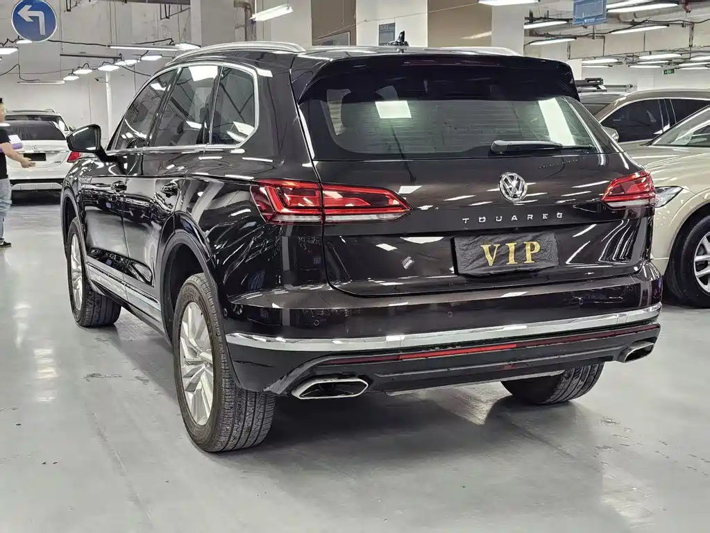 Volkswagen Touareg 2019 — фото 6