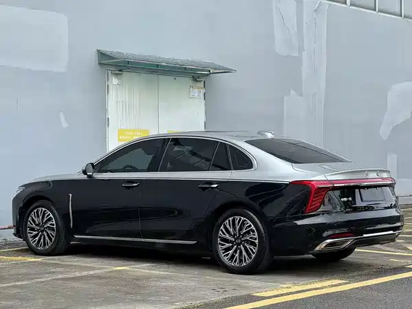 Hongqi H5 2023