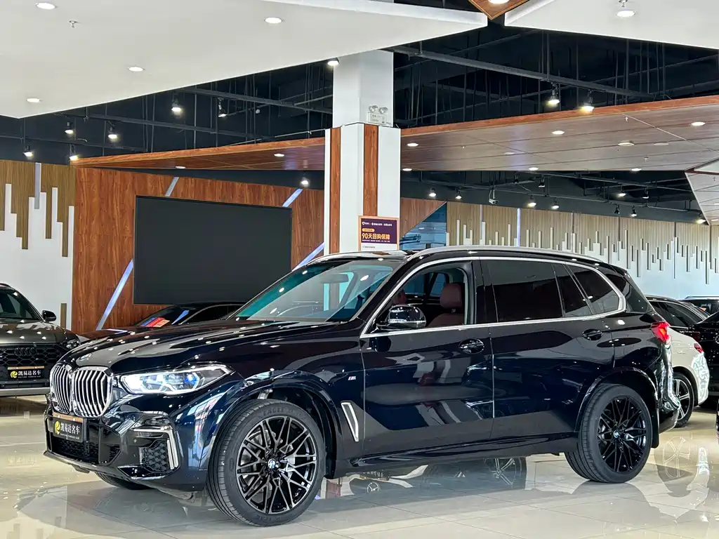 BMW X5 2023