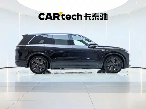 Li Auto L9 2025