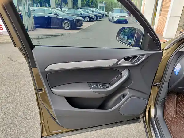 Audi Q3 2017