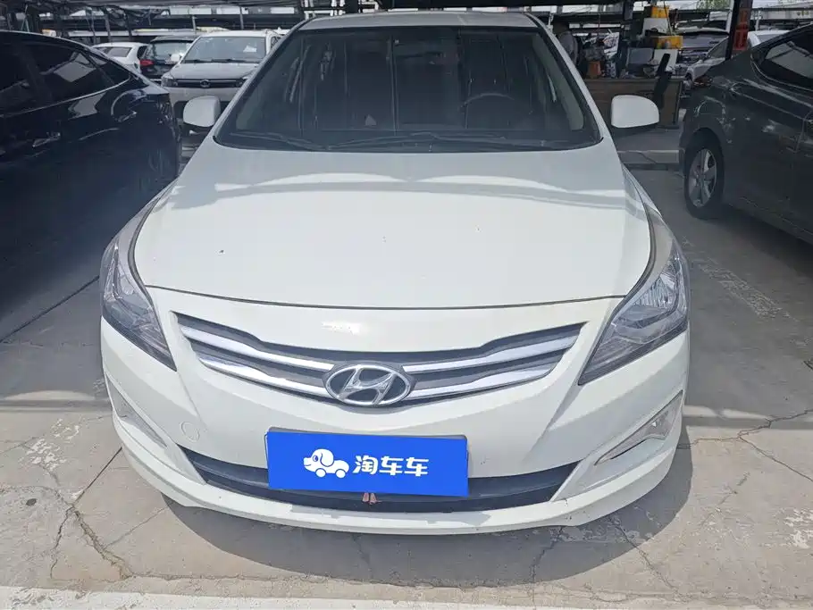 Hyundai Verna 2016 — фото 2