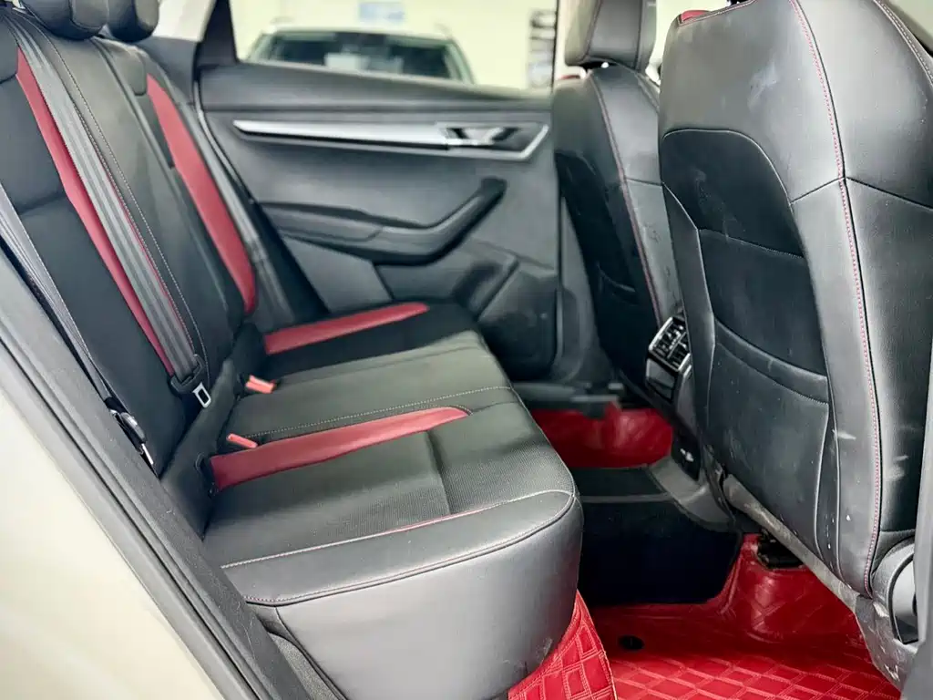 Skoda Karoq 2022 — фото 22
