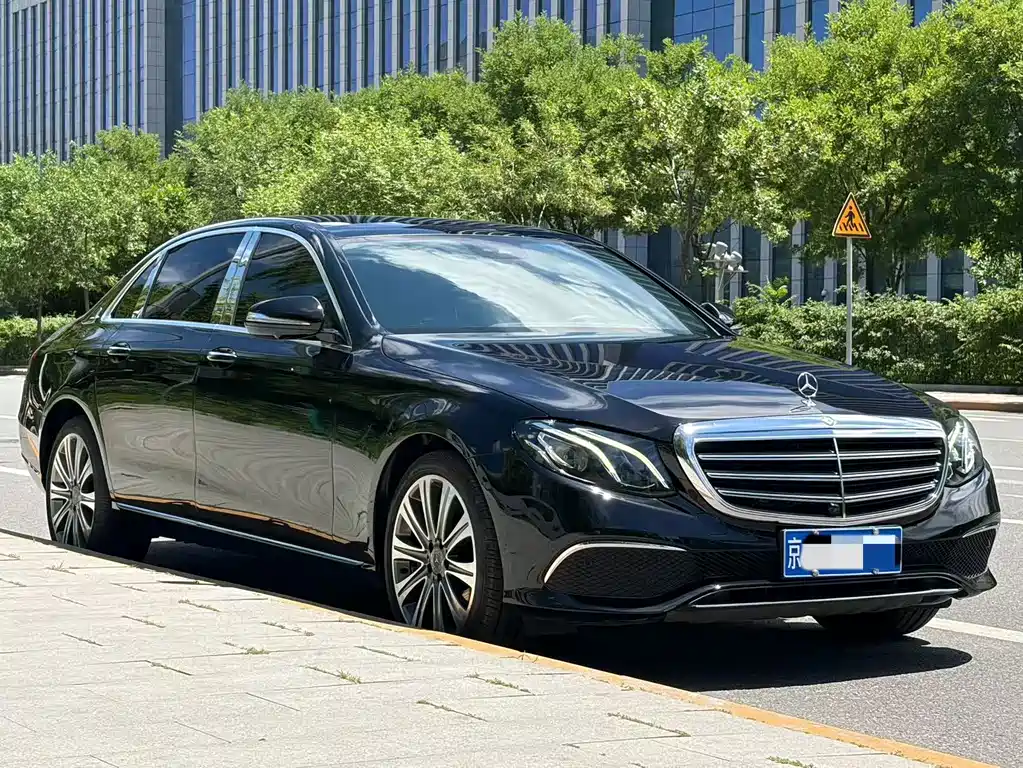 Mercedes-Benz E-Class 2016 — фото 3