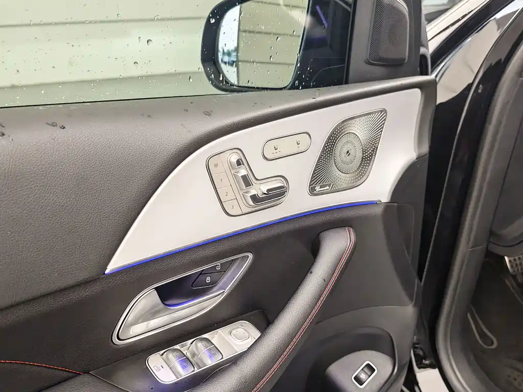 Mercedes-Benz GLE AMG 2025 — фото 14