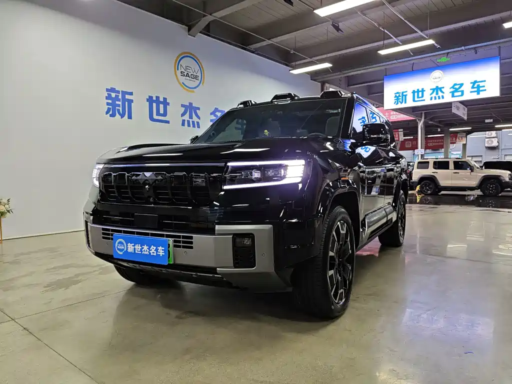 Fangchengbao Leopard 8 2025 — фото 1