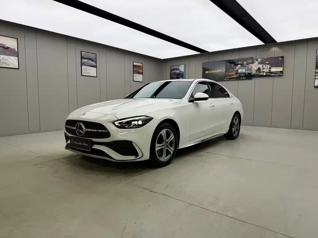 Mercedes-Benz C-Class 2022 — фото 1