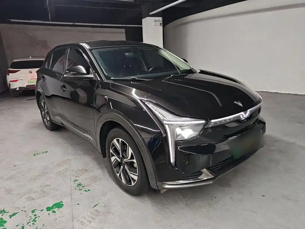 Neta 哪吒U 2023款 哪吒U-Ⅱ 挑战版 400 U秀 磷酸铁锂 2023