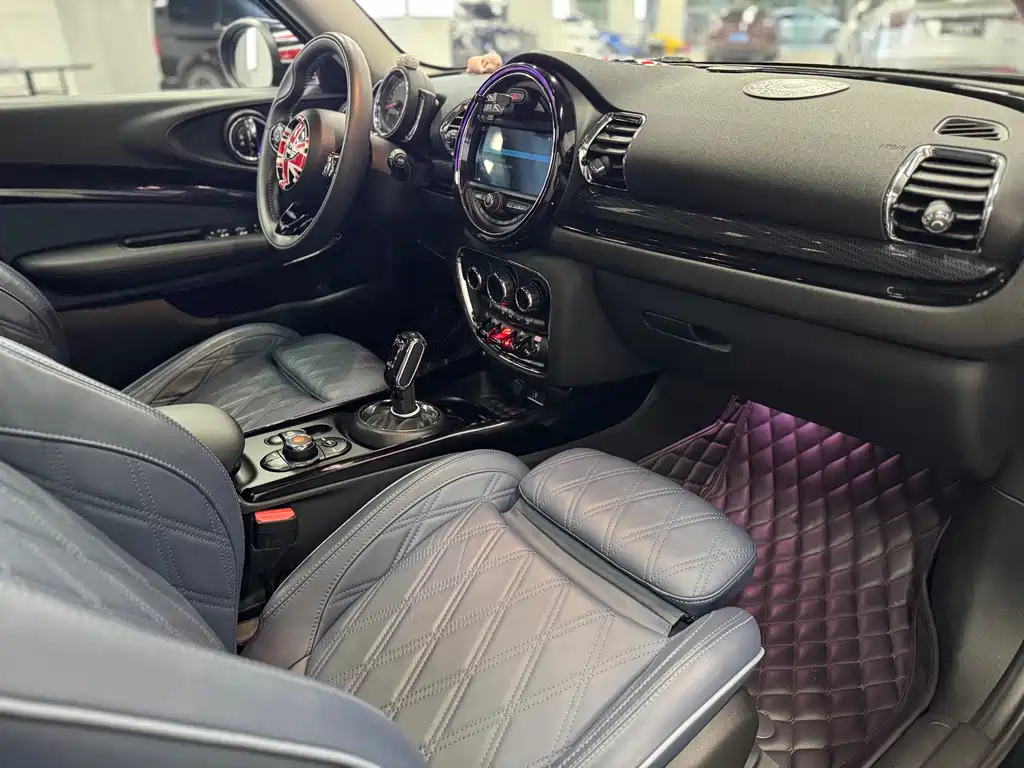 MINI Clubman 2020 — фото 10