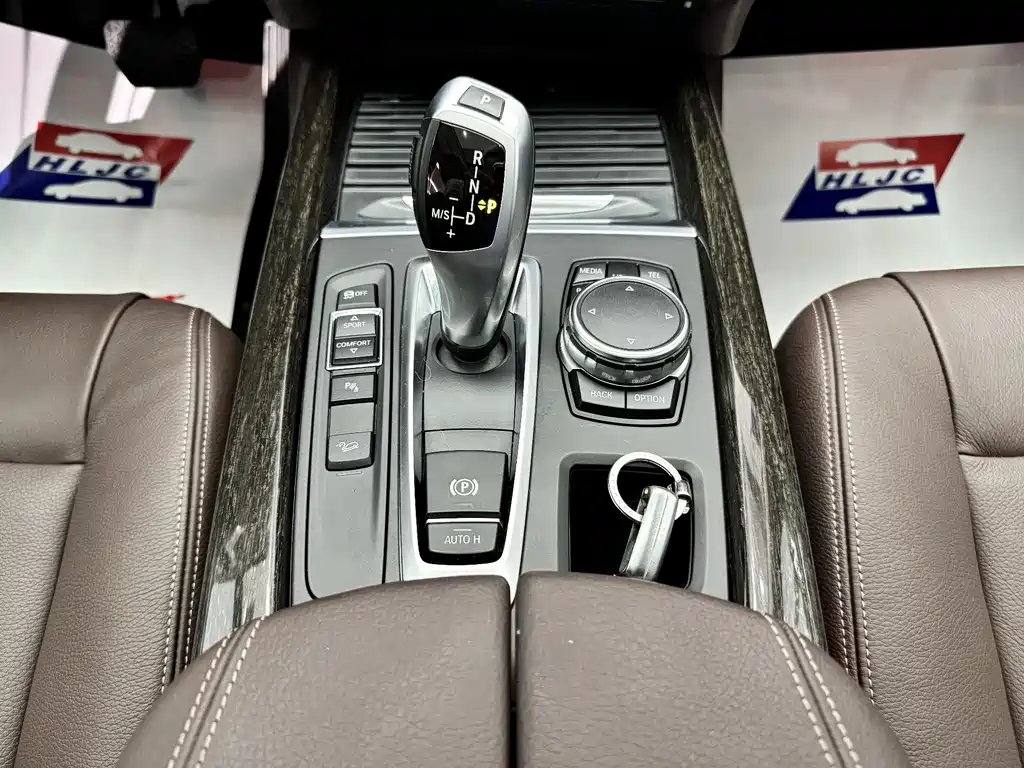 BMW X5 2015 — фото 13