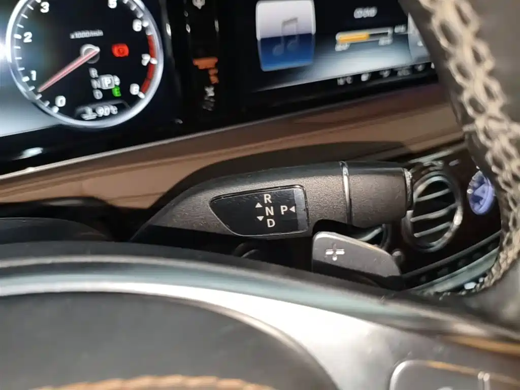 Mercedes-Benz S-Class 2015 — фото 14
