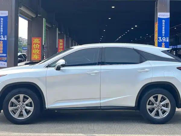 Lexus RX 2019