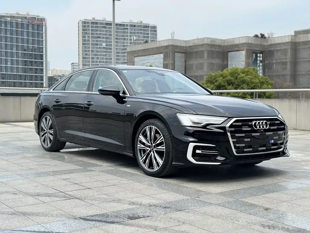 Audi A6L 2026 — фото 2