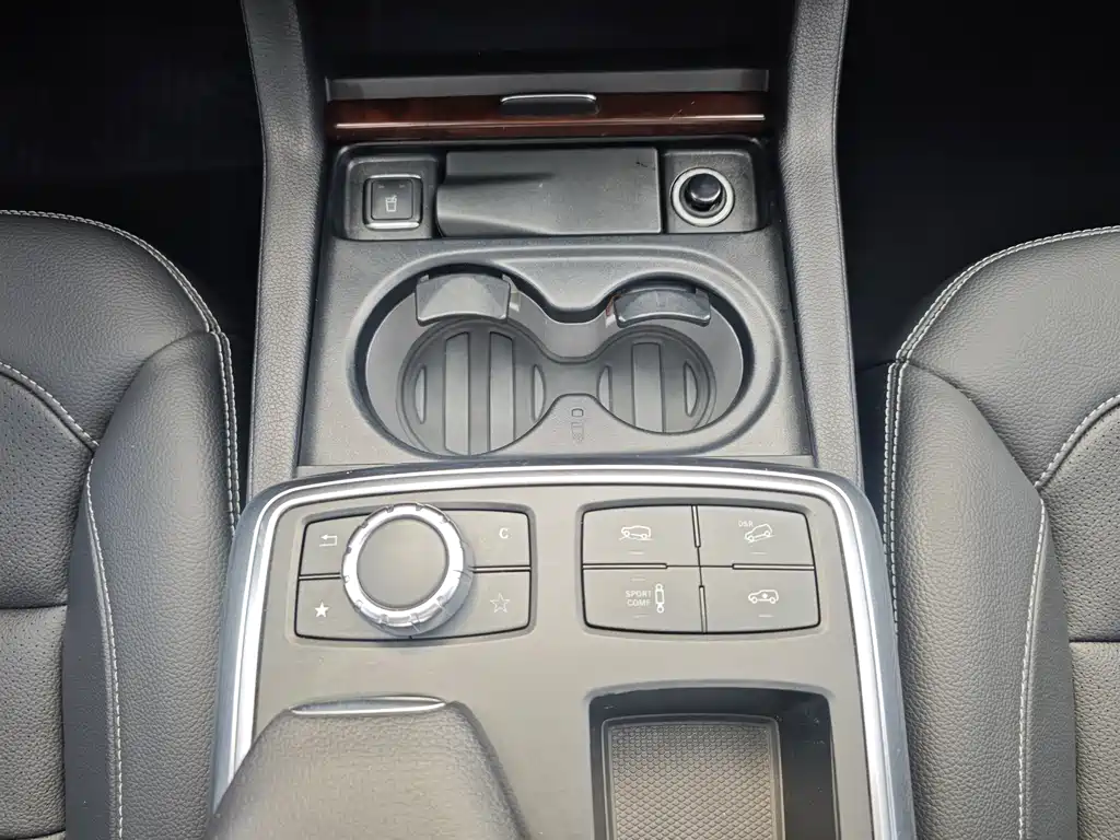 Mercedes-Benz M-Class 2014 — фото 15