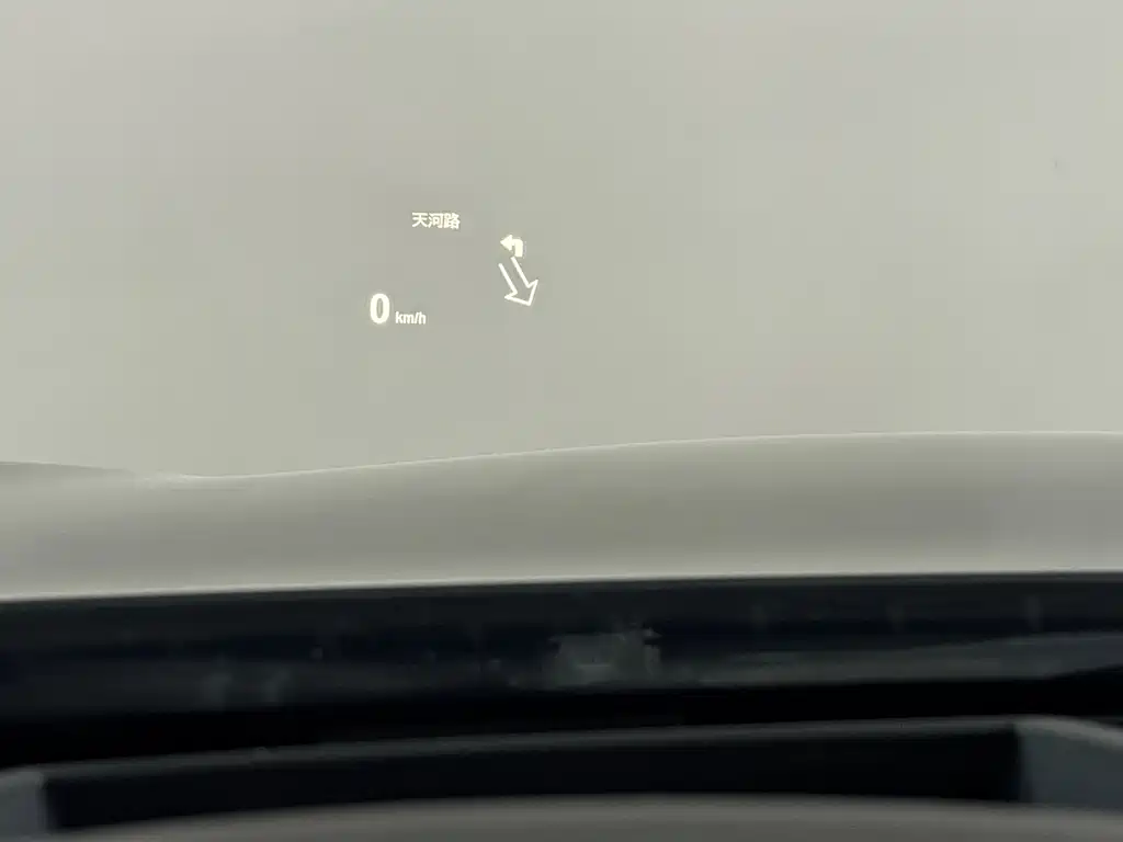 BMW 7 Series 2013 — фото 10