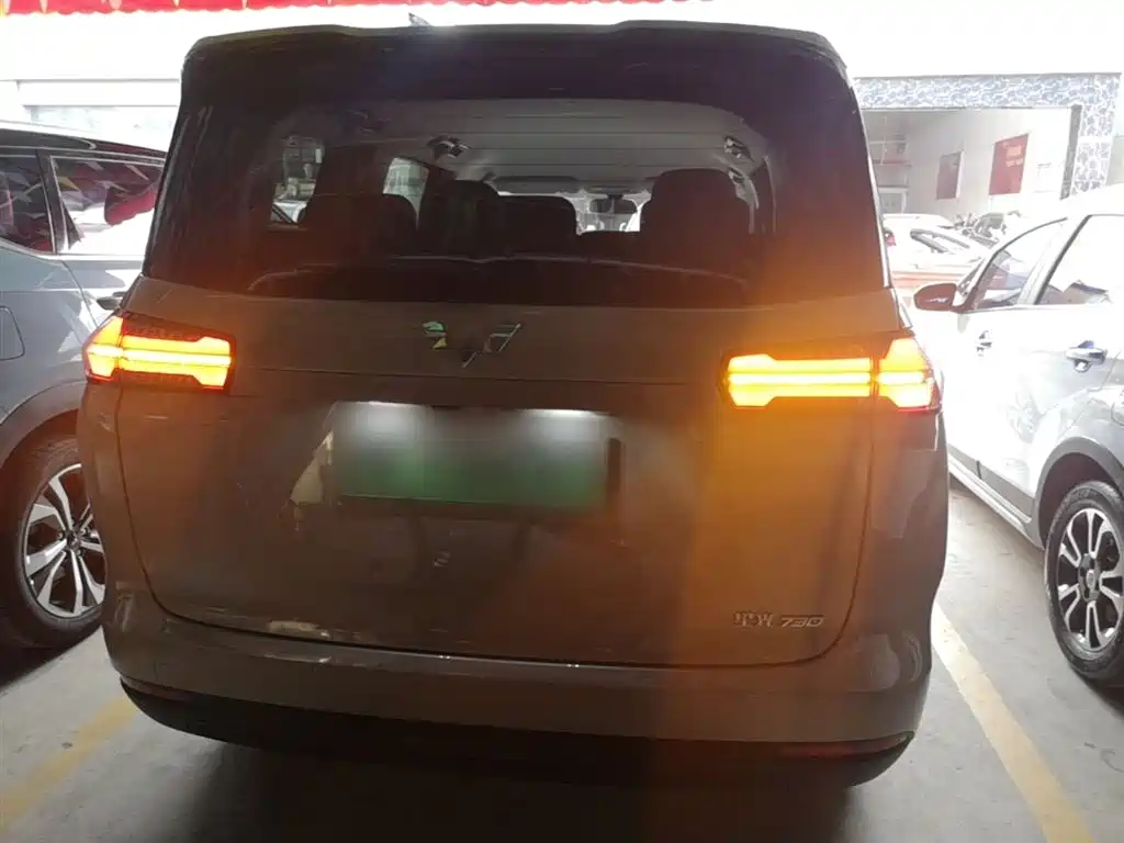 Wuling Starlight 730 EV 2025 — фото 6